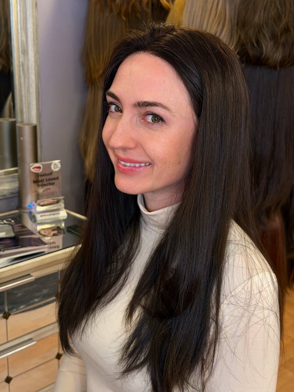 Alexis-wig